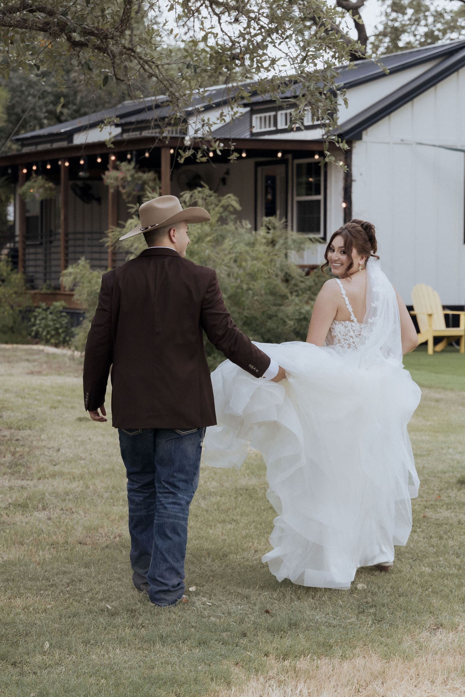 Hudson and Damiana wedding photograph 6, by Adam Grumbo