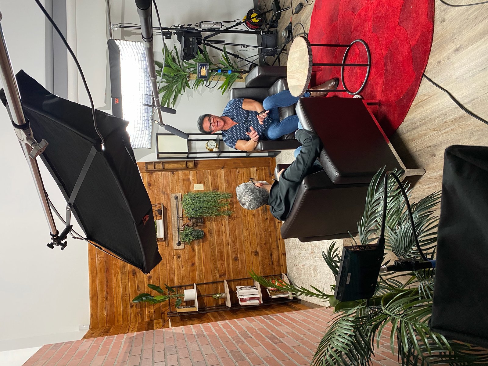 Lounge Two-Chair Interview